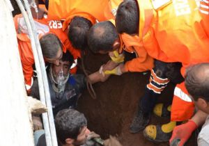 Terminal Caddesinde göçük altında can pazarı 