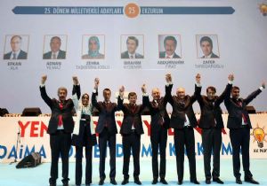 Davutoğlu AK adayları tanıttı 