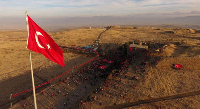 ERZURUM'dan Dadaşlara Bayrak çağrısı