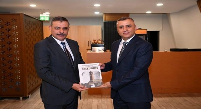 Metin Düz Paşa Erzurum’a veda etti