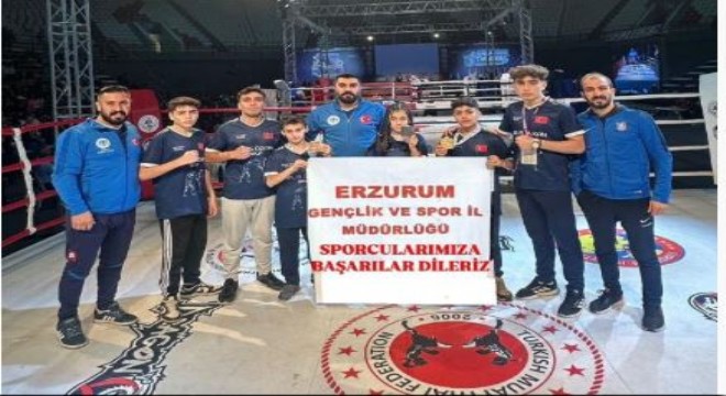 Muay Thai’de Türk Bayrağını dalgalandırdılar