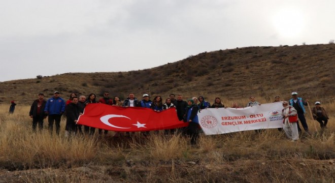 Oltu’da 2 bin fidan toprakla buluştu