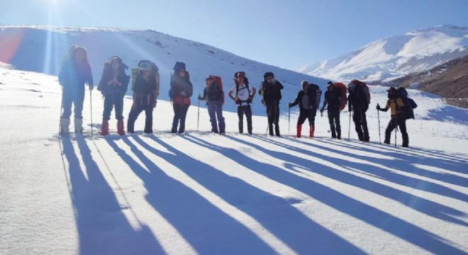 Süphan Dağı'na Cumhuriyet'in 100. yıl özel tırmanışı