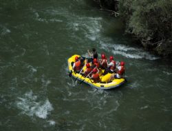 Çoruh ta Rafting coşkusu