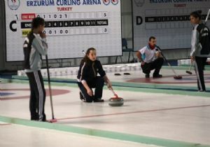 Erzurum’da curling heyecanı