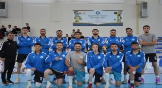 Erzurum Gençlik Spor liderliğini sürdürdü