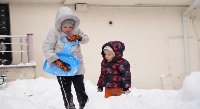 Bayburt ta tüm okullar tedbir amaçlı tatil edildi