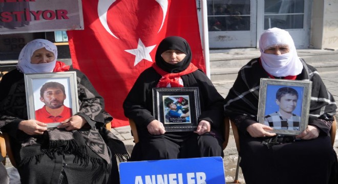 Evlat hasreti soğuk dinlemiyor