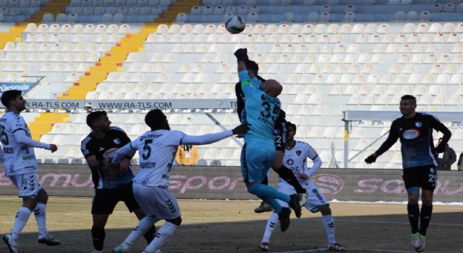 Zorlu saha, soğuk hava ve Mustafa Akbaş: 1 - 1